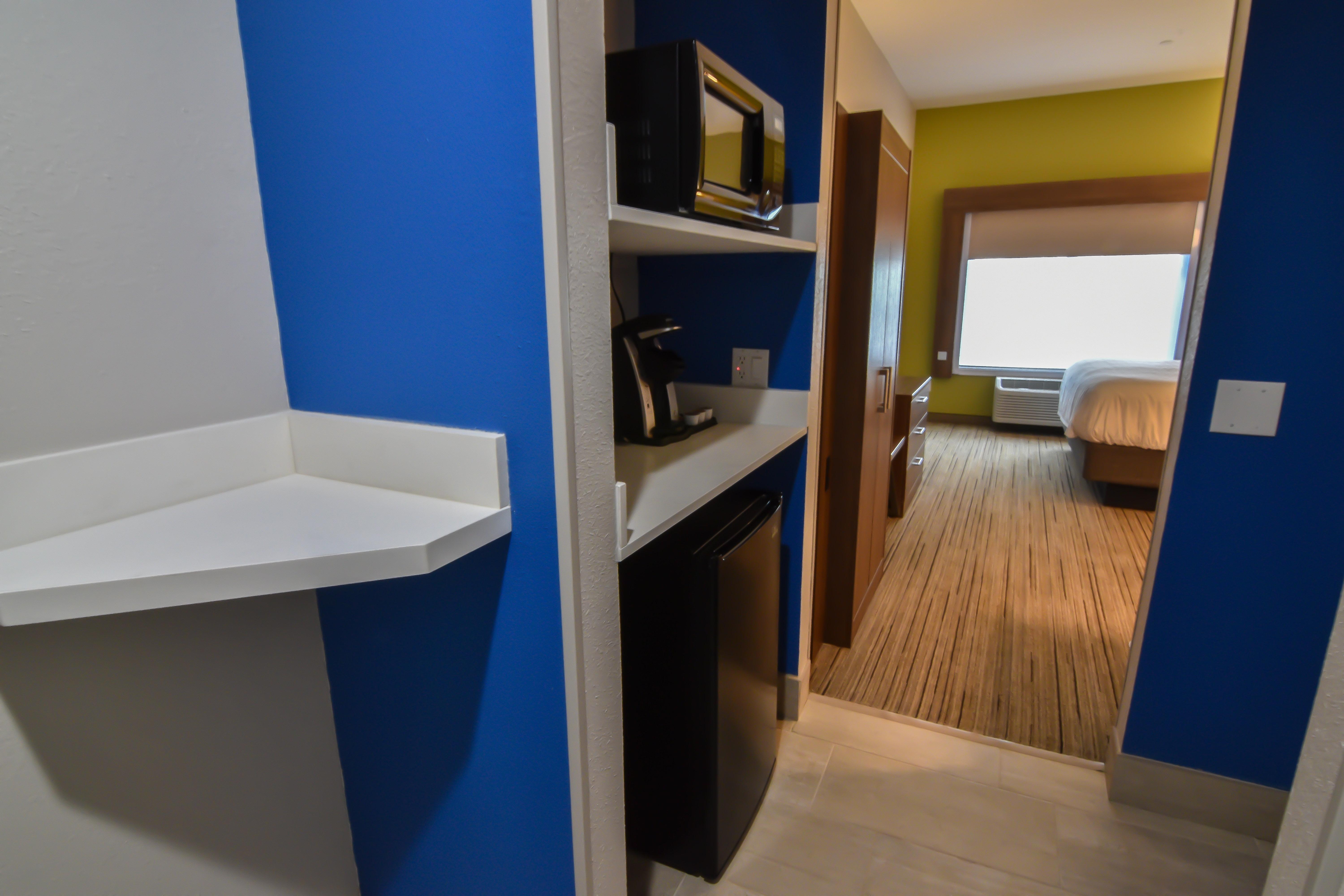 Express & - Northwest By Ihg Hotel Indianapolis