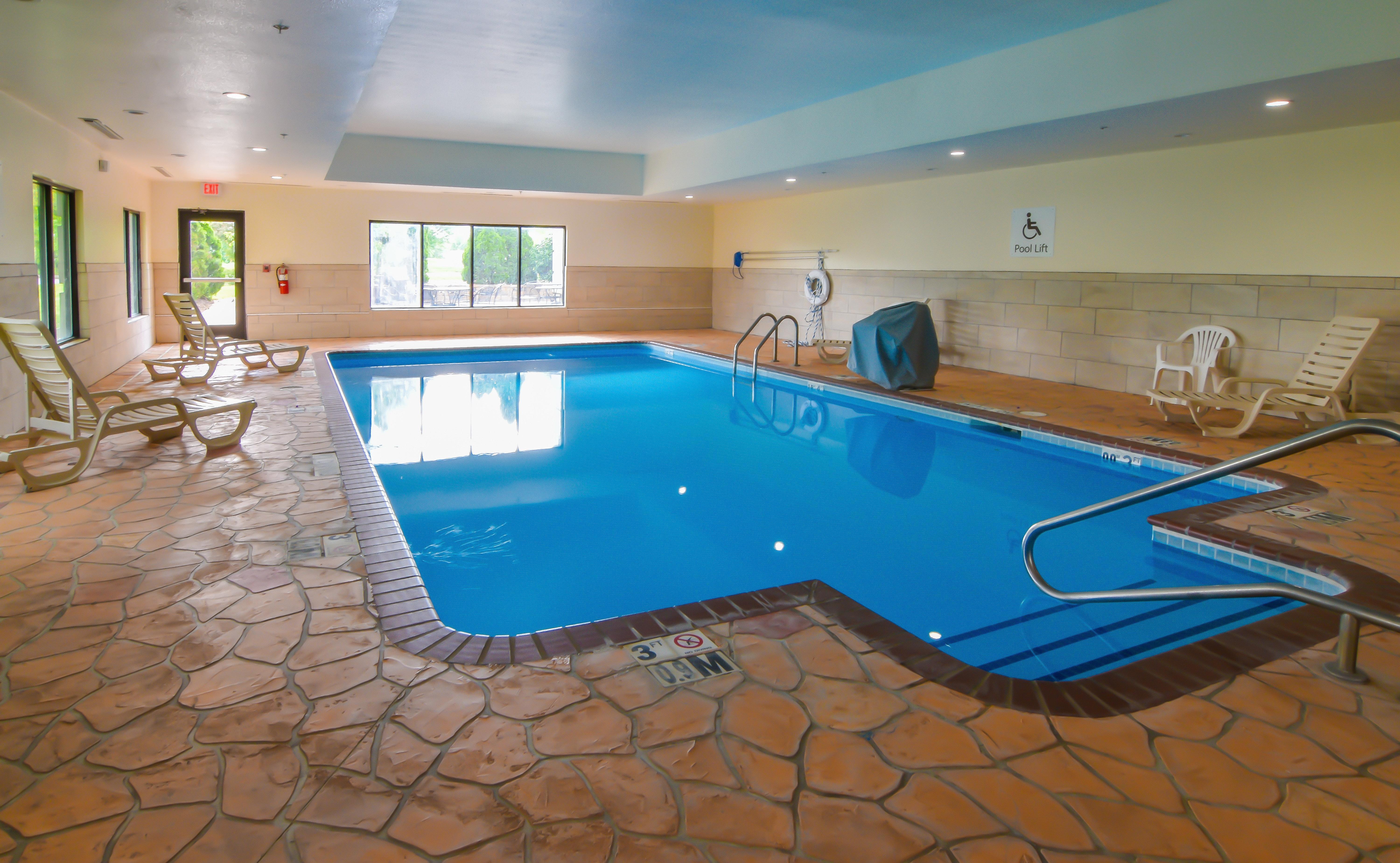 Hotel Express & - Northwest By Ihg Indianapolis