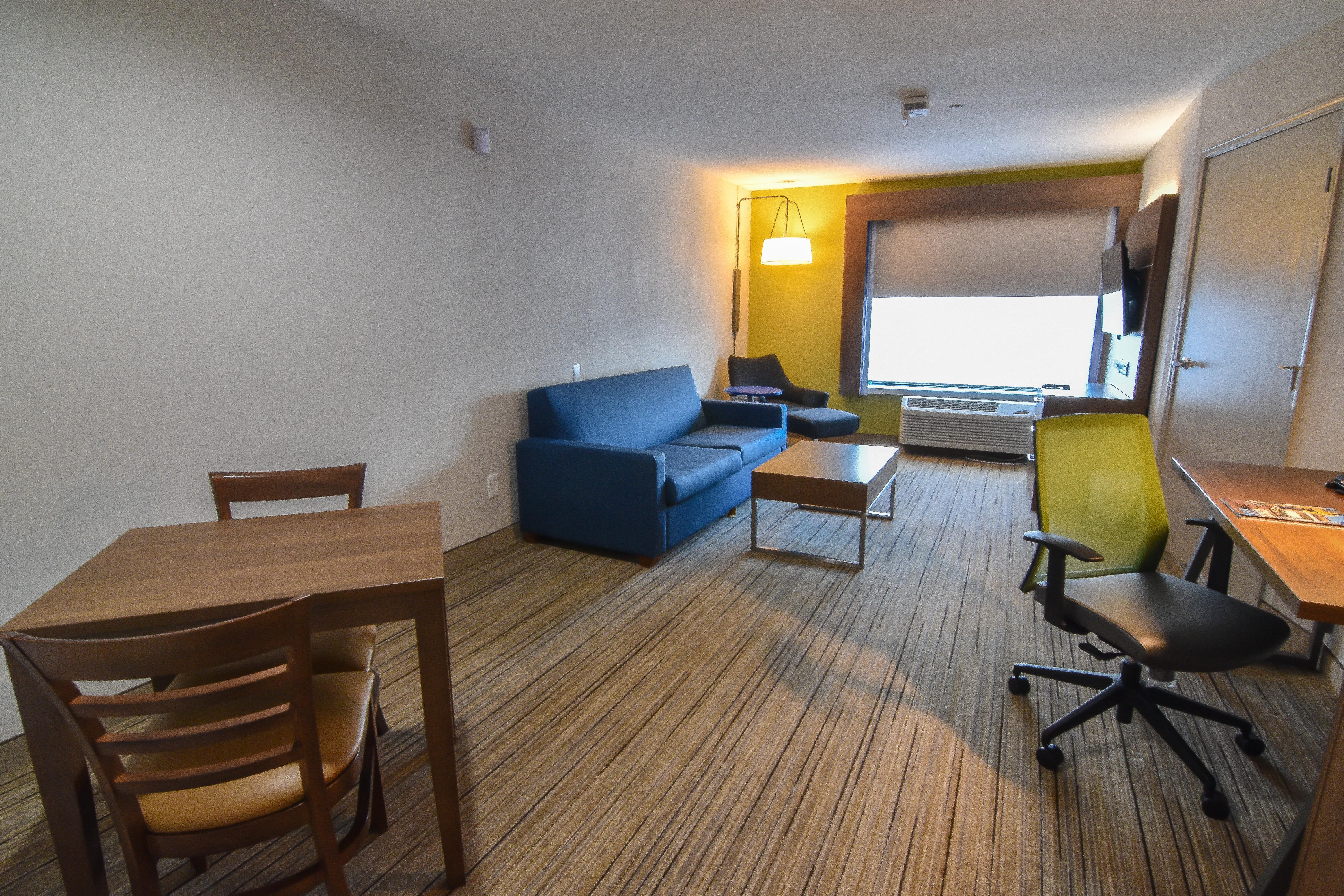 Express & - Northwest By Ihg Hotel Indianapolis